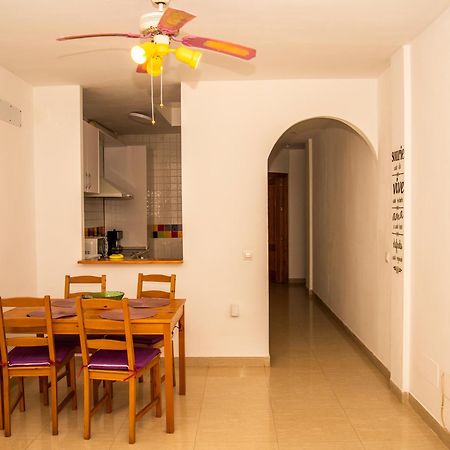 Apartamentos Catalina D トゥレ エクステリア 写真